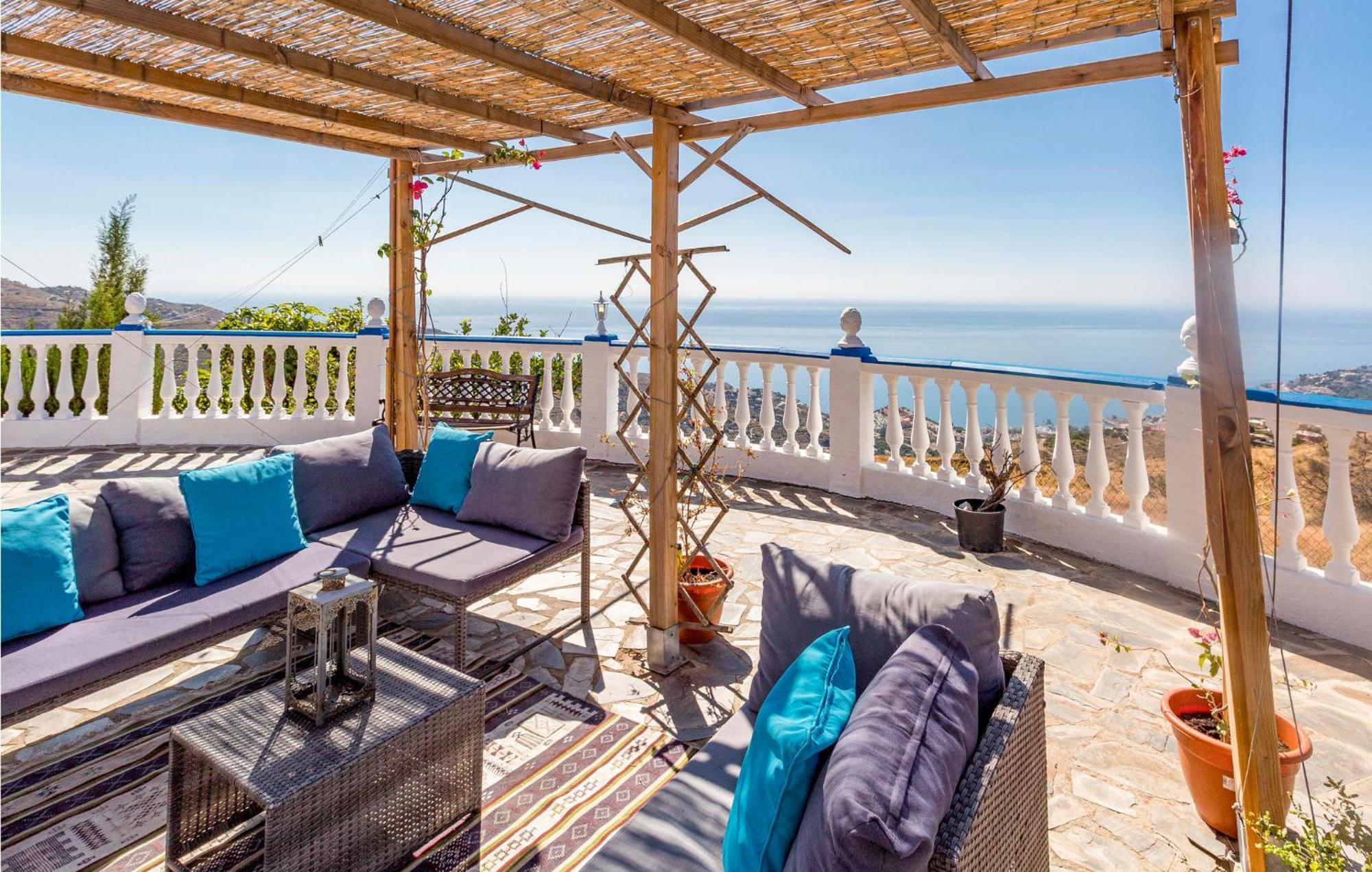 Pet Friendly Home In Velilla-Taramay With Kitchen Kültér fotó